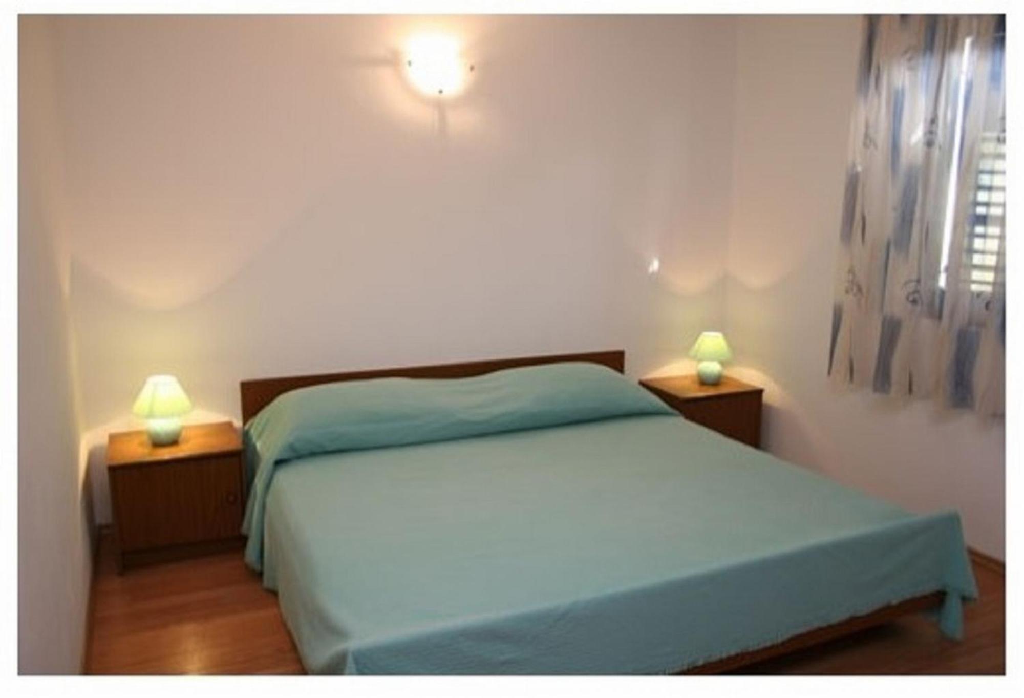 Apartments Belas Trogir Eksteriør billede